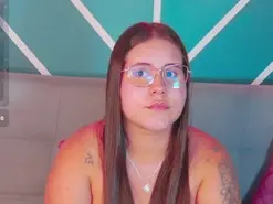Amateur Adult Webcam of lia_avalon_