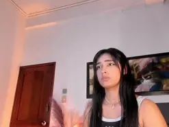 Amateur Watch Live Sex Cams of GahiaBelucci