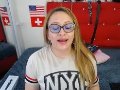 Amateur Free Porn Cam of Latinahotboddy
