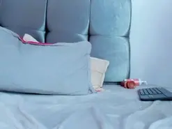 Amateur Live Porn of Karol_wish