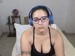 Amateur Live Porn of Moon_woman