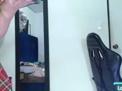 Amateur Private Sex Chat of Scarrlett_wish