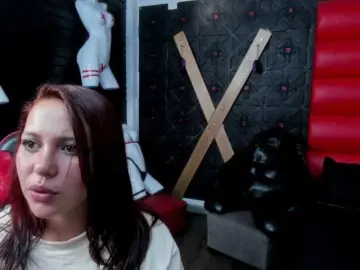 Bongacams Live Porn of ivybrowm