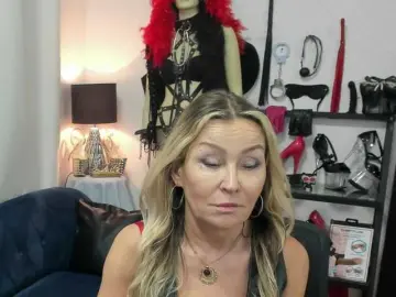 Bongacams Watch Live Sex Cams of soft-crystal