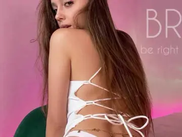 Bongacams Sex Chat of MaybeBabeTV