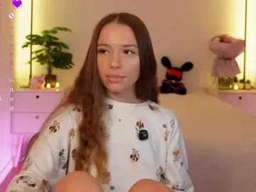 Bongacams Adult Webcam of MaybeBabeTV