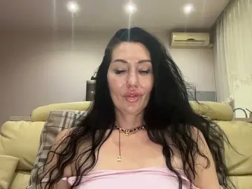 Bongacams Live Porn of KorolevaQween000