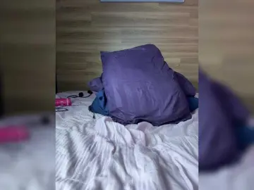 Bongacams Watch Live Sex Cams of ALISAMAKS