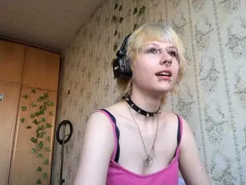 Bongacams Private Sex Chat of KerstinLoar