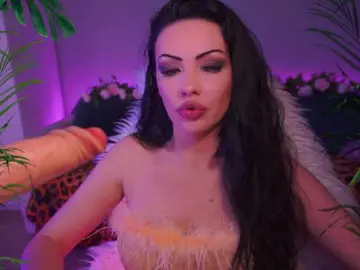 Bongacams Free Live Porn of LADYCharmer