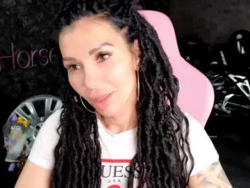 Bongacams Private Sex Chat of -BABAYAGA-