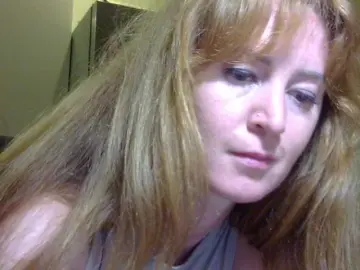 Bongacams Watch Live Sex Cams of ErnaBernice