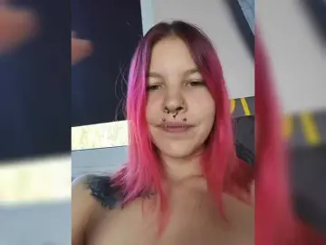 Bongacams Adult Video Chat of SquirtApril