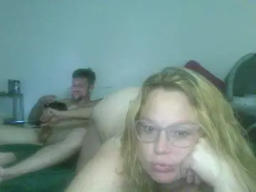 Bongacams Live Sex of AttentionSluts8991