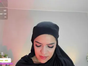 Bongacams Live Sex Cam of mhia-paris