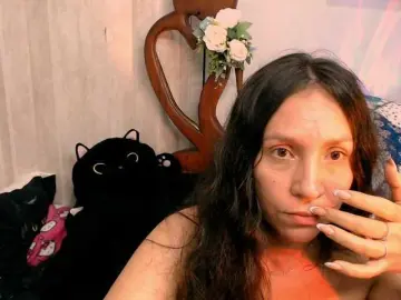 Bongacams Nude Webcam of goddess-nahy