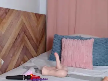 Bongacams Watch Live Sex Cams of idalisVanucci