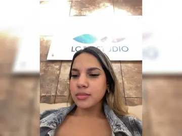 Bongacams Best live sex cam show of MeganRosse1