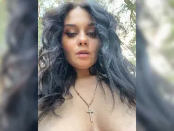 Bongacams Free Live Porn of Paratrax