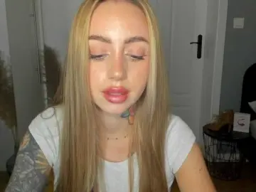 Bongacams Free Live Porn of SEXYcoralie