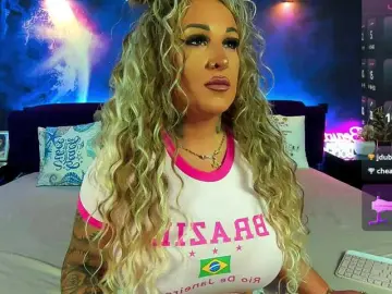 Bongacams Watch Live Sex Cams of SierraQuinn