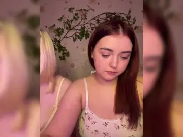 Bongacams Free Porn Cam of BellaAndAlice