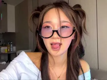 Bongacams Nude Webcam of very-hot-japanese-girl