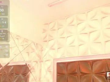 Bongacams Watch Live Sex Cams of MelodyBlazze