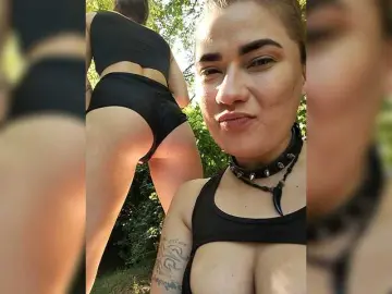 Bongacams Nude Webcam of 2Laski2