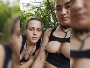 Bongacams Watch Live Sex Cams of 2Laski2