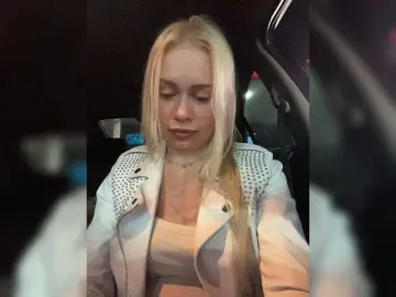 Bongacams Free Live Porn of -SexyMilf-