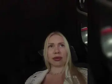 Bongacams Sex Chat of -SexyMilf-