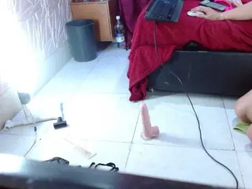 Bongacams Watch Live Sex Cams of Camila-milf