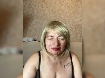 Bongacams Free Porn Cam of SVETIKBOMBOCHKA