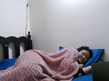 Bongacams Best live sex cam show of onlyLuxas23
