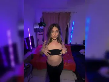 Bongacams Adult Video Chat of BigTwiXXX
