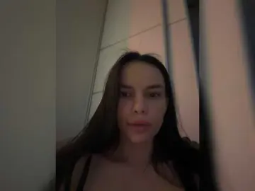 Bongacams Live Sex Cam of Klubnika13
