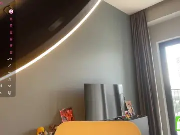 Bongacams Sex Cam of TyeshaDirksen