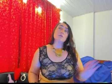 Bongacams Adult Webcam of MeganHotCurvy