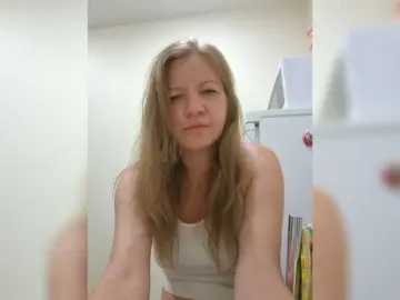 Bongacams Nude Webcam of Mia-Carnival