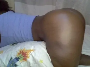 Bongacams Sex Cam of desirdoll23