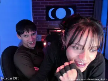 Bongacams Free Live Porn of CurlyScarlett13