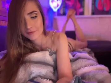 Bongacams Watch Live Sex Cams of CandyBoom