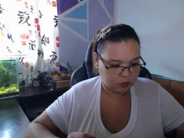 Bongacams Live Sex Cam of beautifulchubbyqueen