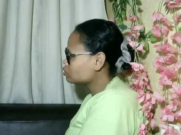 Bongacams Free Live Porn of Pussy01lips