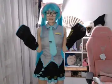 Bongacams Live Sex of GertieCoach
