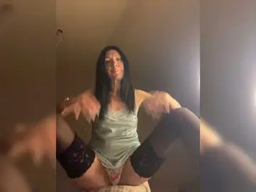 Bongacams Private Sex Chat of KarolinaMilf