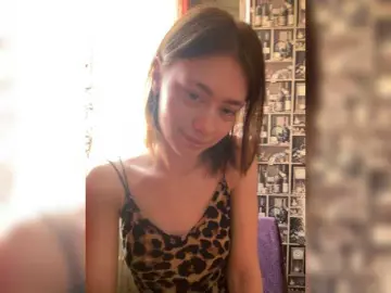 Bongacams Live Sex of 18YoungPussy18