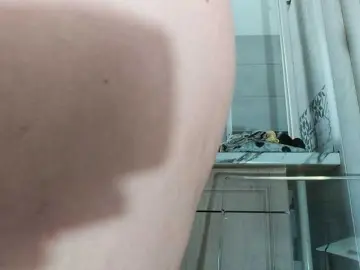 Bongacams Nude Webcam of Horny1mommy