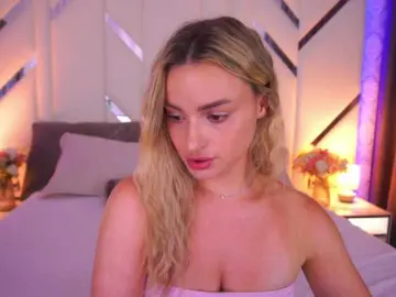 Bongacams Adult Webcam of FloraGreys